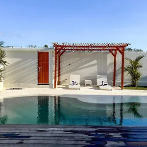 https://moana-villa-suites-bingin.ubudhotelsnow.com